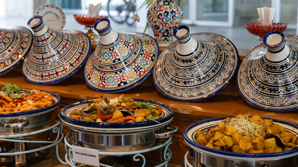 2025_Fabienne-Gantenbein_Kunsthaus-Zürich_Restaurant-bei-Moudi_IMG8286