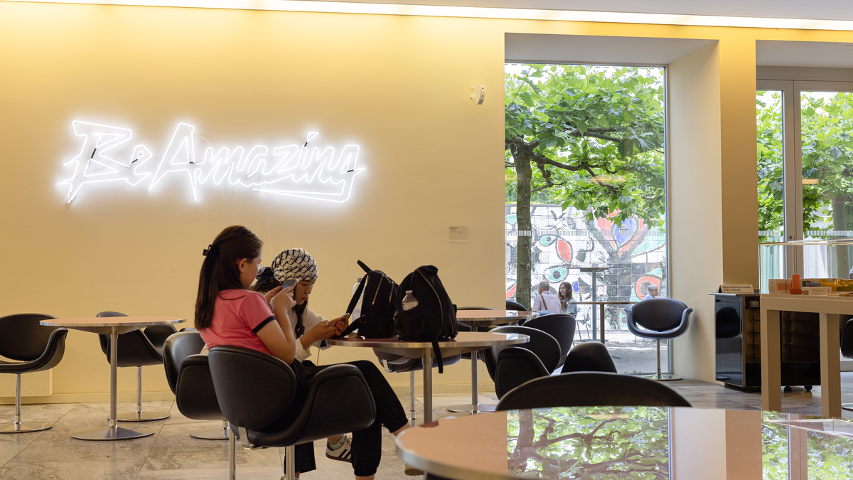 2025_Fabienne-Gantenbein_Kunsthaus-Zürich_Moser-Cafeteria_IMG6054