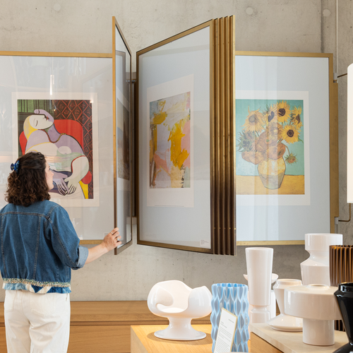 2025_Fabienne-Gantenbein_Kunsthaus-Zürich_Chipperfield-Shop_IMG0592-plakate